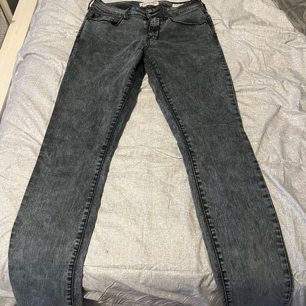 Skinny jeans/jeggings from Pac Sun